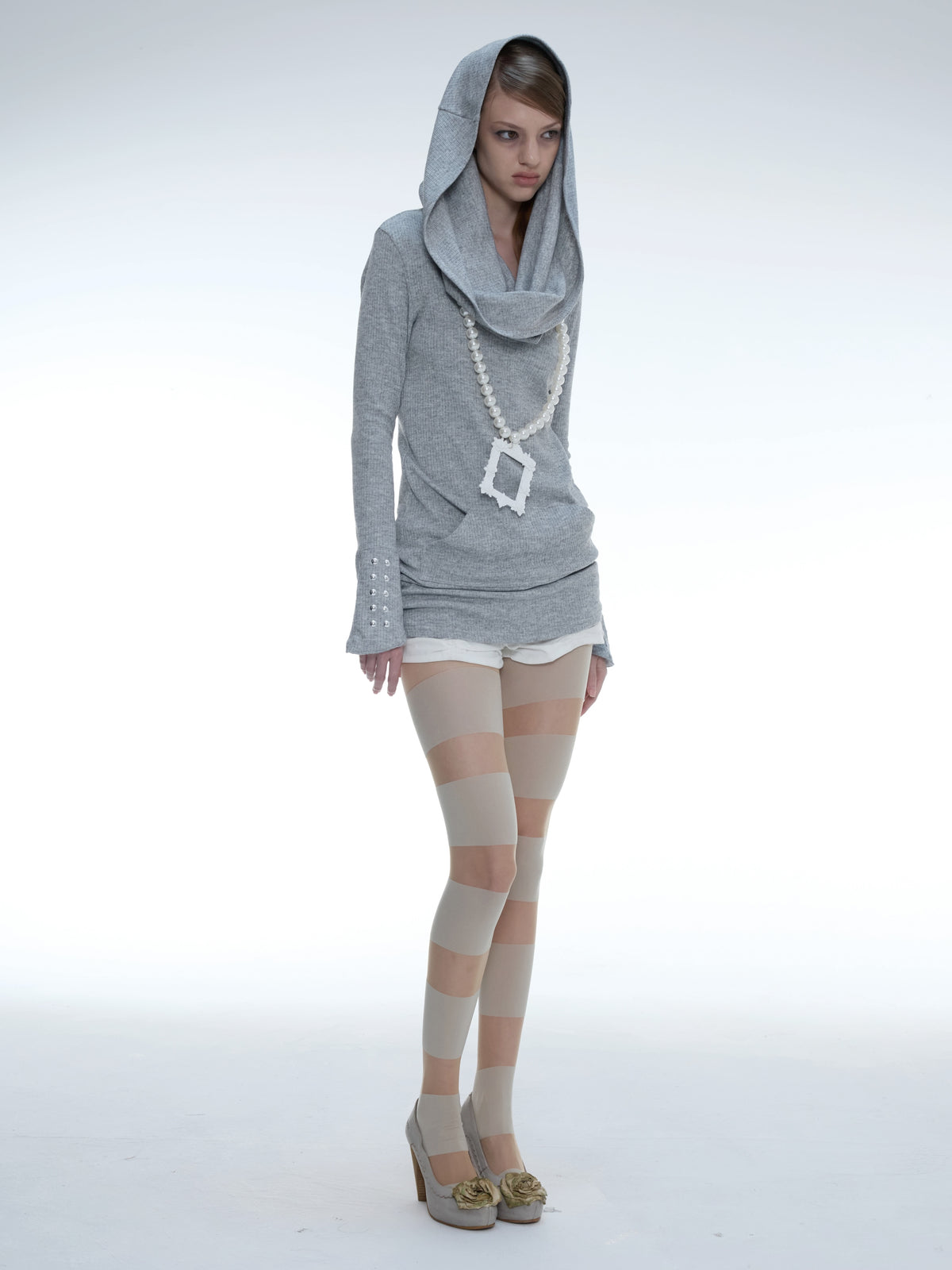 2 Ways to Wear Knit Top | Grey