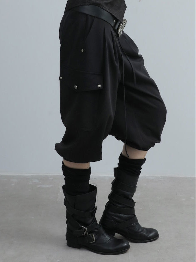 Capri Shorts | Black