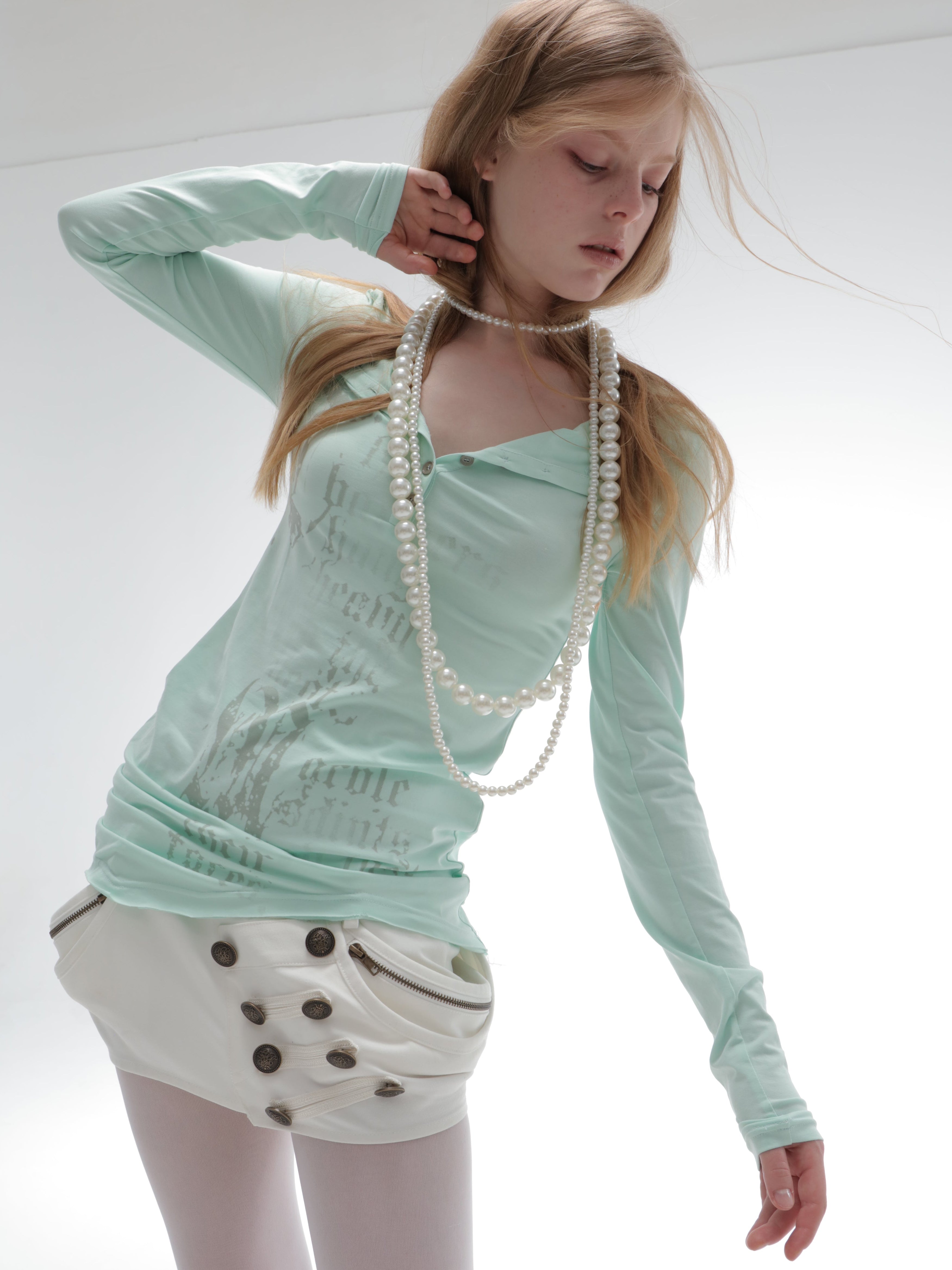 Graphic Henley Top  | Mint