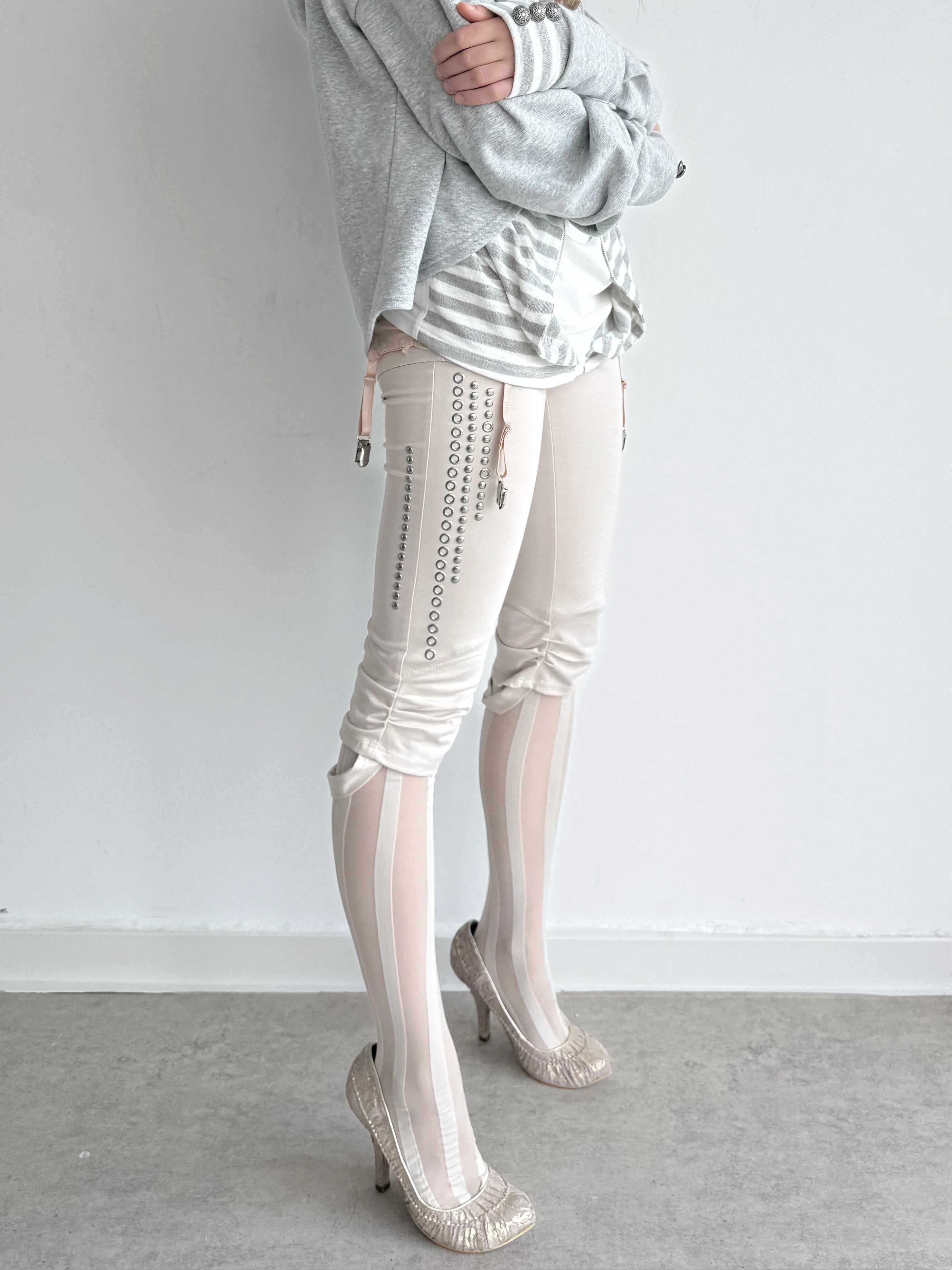 Capri Leggings  | Beige